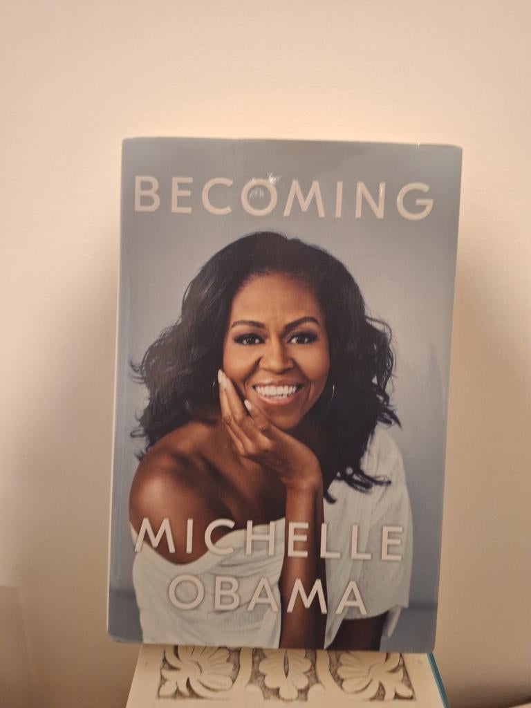 Livre en anglais Becoming Michelle Obama, Livres, Enlèvement ou Envoi, Comme neuf