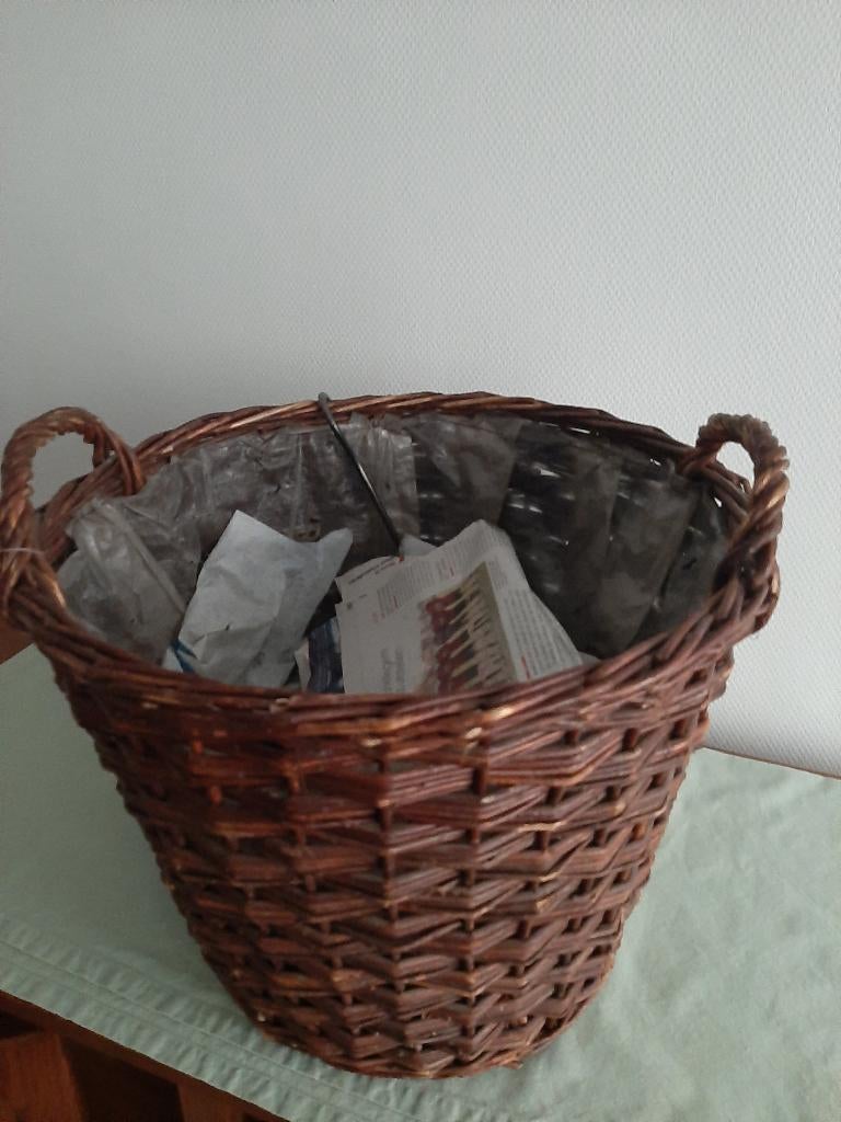 rieten mand, Huis en Inrichting, Ophalen, Gebruikt, Mand, Rond