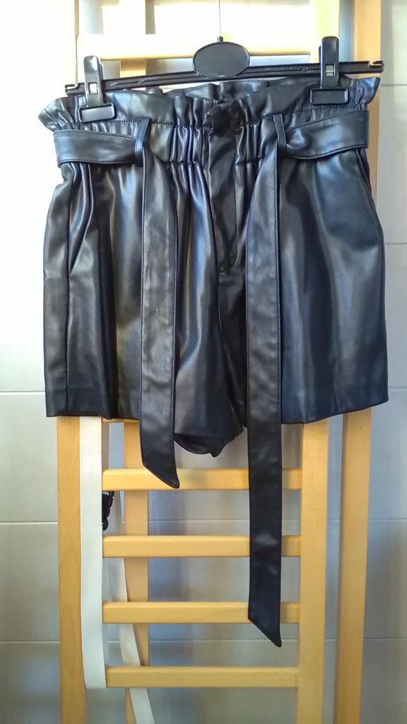 Coolcat M damesshort van imitatieleer met riem, Maat 38/40 (M), Kort, Zwart, Coolcat Woman