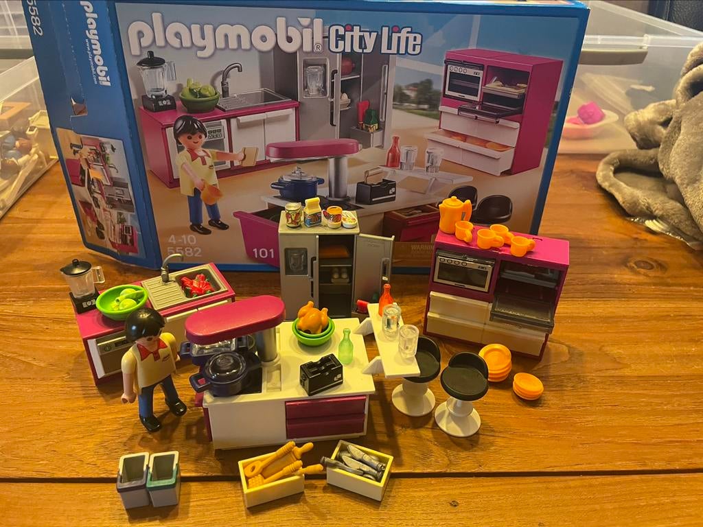 Playmobil 5582 city Life keuken met kookeiland, Ophalen of Verzenden, Zo goed als nieuw, Complete set