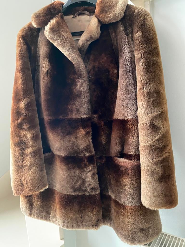 Gouden jas van schapenvacht, Kleding | Dames, Maat 38/40 (M), Bruin, Ophalen of Verzenden, Fourreur