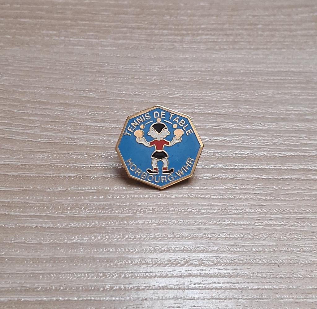 PIN - TENNIS DE TABLE - TAFELTENNIS - PING PONG, Envoi, Utilisé, Sport, Insigne ou Pin's