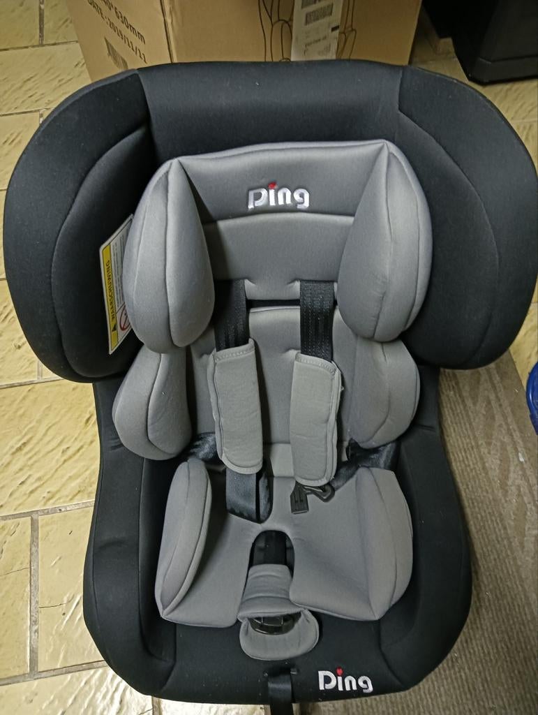 Merk Ding heel proper autostoel, Kinderen en Baby's, Autostoeltjes, Ophalen, Zo goed als nieuw, 0 t/m 18 kg