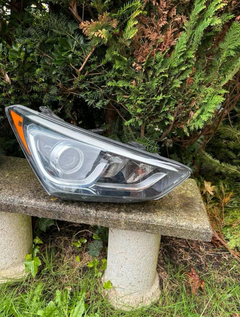 Phare droit HALOGÈNE LED HYUNDAI SANTA FE 2018 bon état, Autos : Pièces & Accessoires, Éclairage, Hyundai, Utilisé, Enlèvement ou Envoi