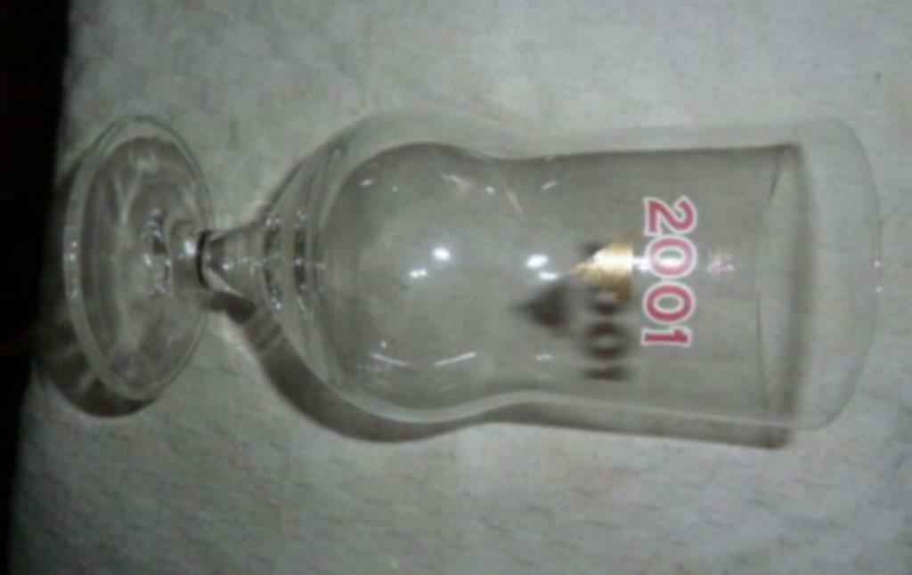 #C bier glas HEINEKEN BROUWERIJEN 2001, Ophalen of Verzenden, Gebruikt, Bierglas