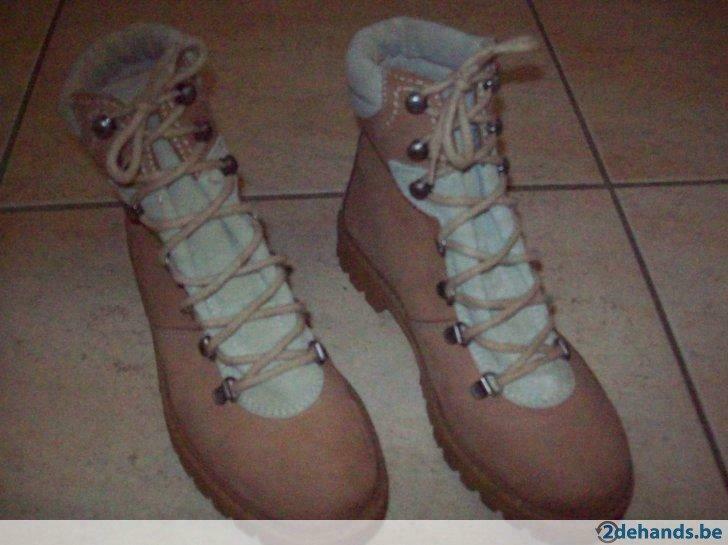 donkerbeige bottines   m 37, Enlèvement ou Envoi, Utilisé, Chaussures de sport
