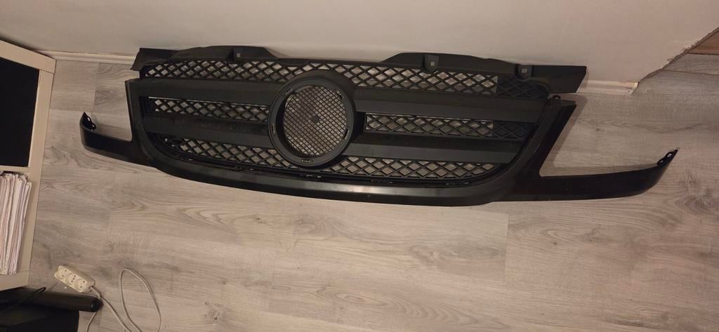 Grille  Sprinter w906, Ophalen, Voor