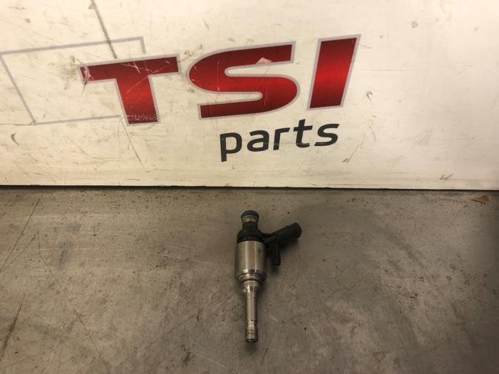 Injecteur (injection essence) d'un Volkswagen Golf, Volkswagen, -, 3 mois de garantie, Utilisé