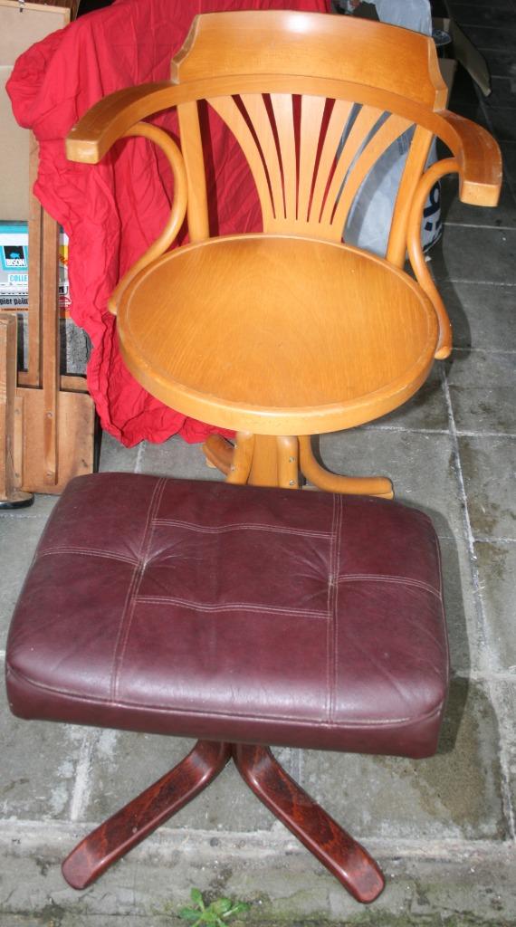 siège de bureau en bois et rotatif plus repose pieds, Divers, Enlèvement, Utilisé