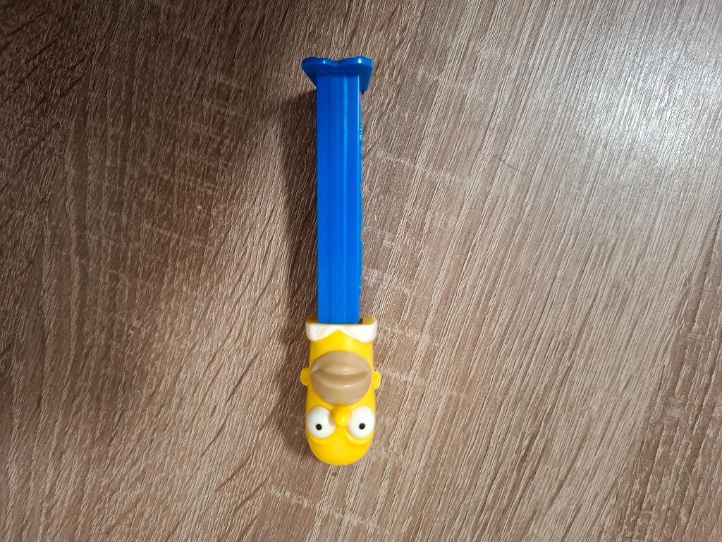 Pez dispenser, Enlèvement
