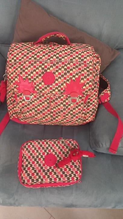 Joli cartable"kipling" avec son plumier, en bon état., Enlèvement ou Envoi, Comme neuf