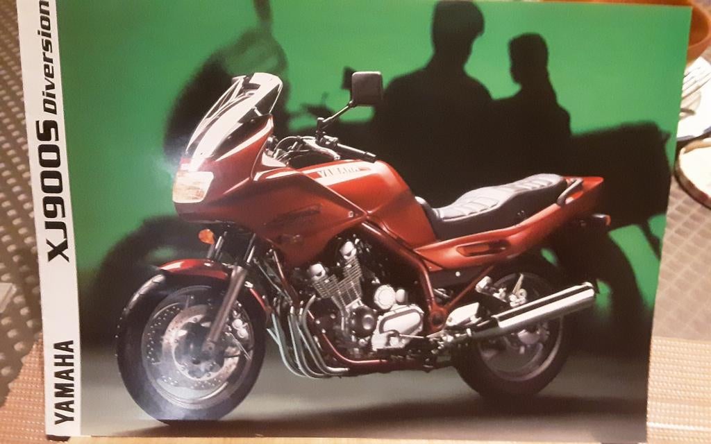 Yamaha xj 900 s diversion brochure, Enlèvement ou Envoi