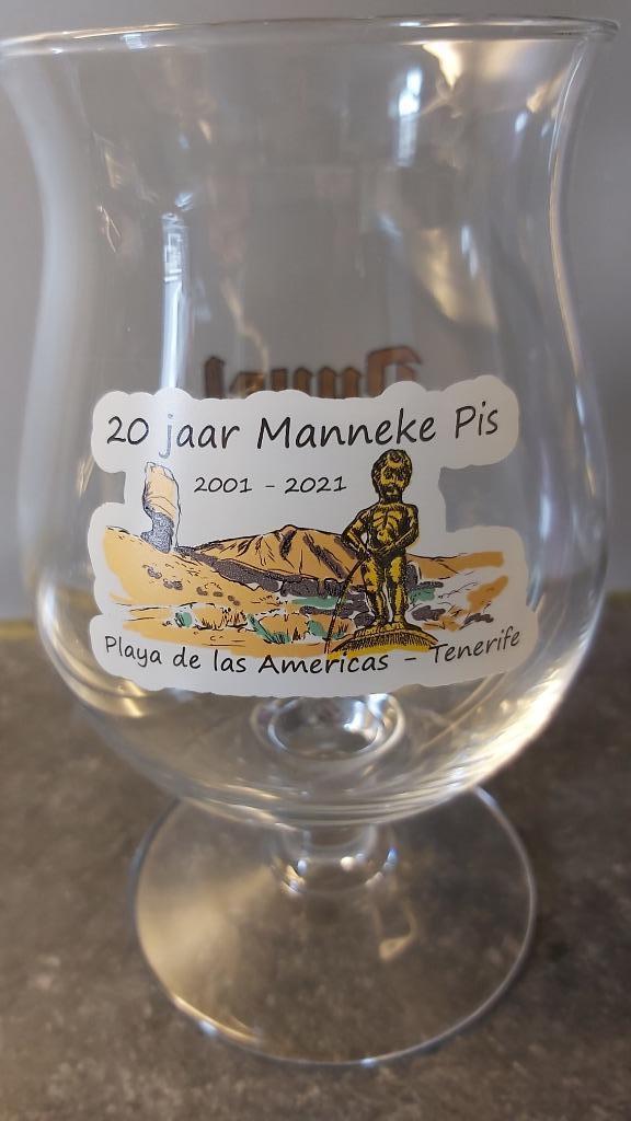 Duvel glas 20jaar Manneke Pis witte achtergrond, Verzamelen, Ophalen of Verzenden, Nieuw, Glas of Glazen, Duvel