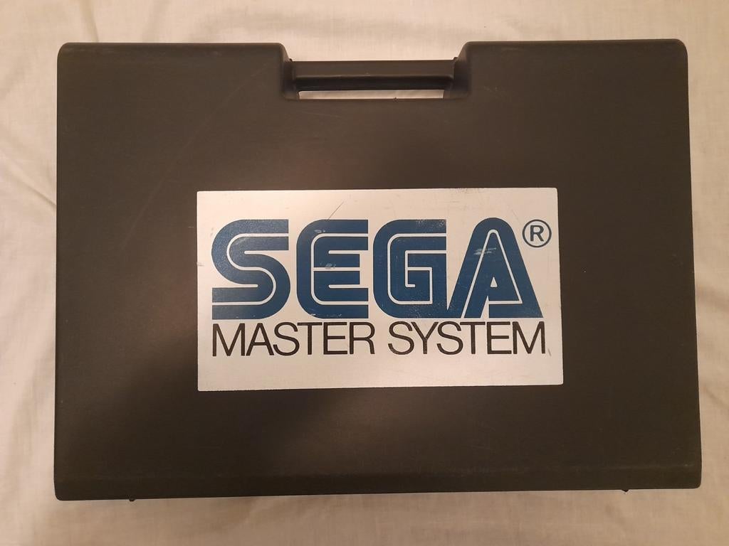 Sega Master System + malette de représentant (RARE) + 2 jeux, Games en Spelcomputers, Spelcomputers | Sega, Ophalen, Master System