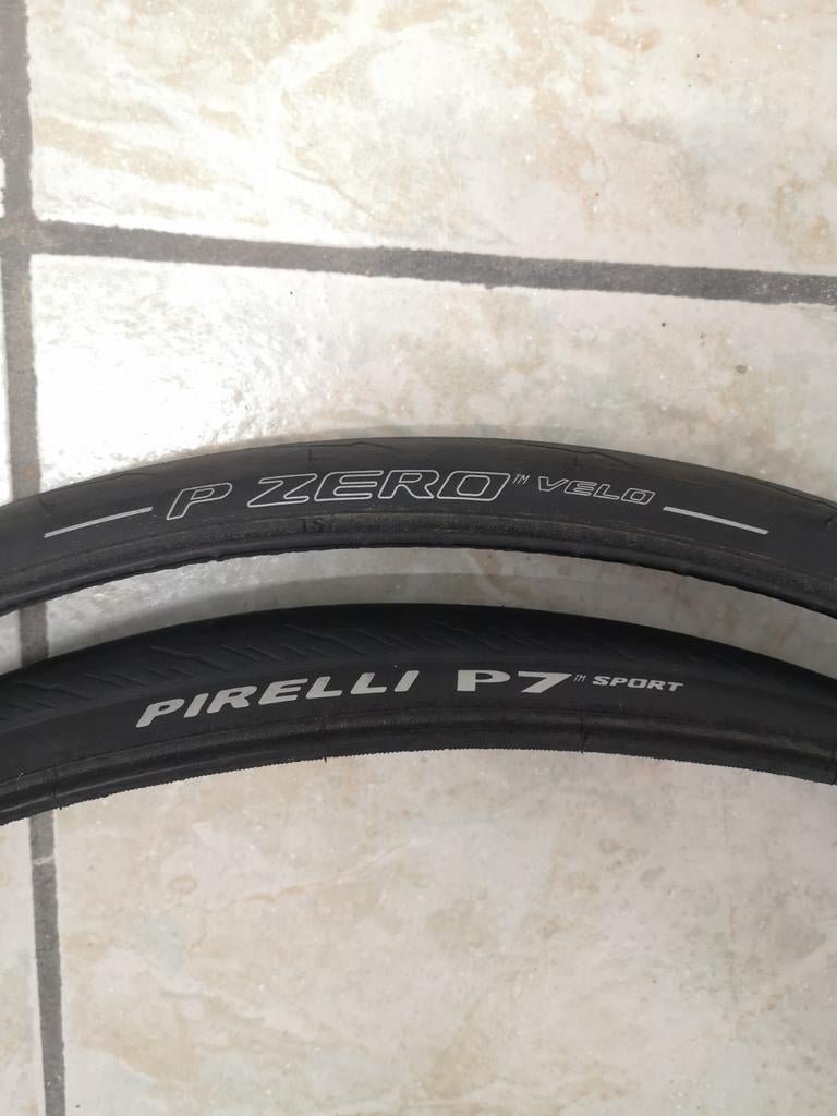 Pirelli P Zero 25 + Pirelli P7 Sport 28, Ophalen of Verzenden, Zo goed als nieuw