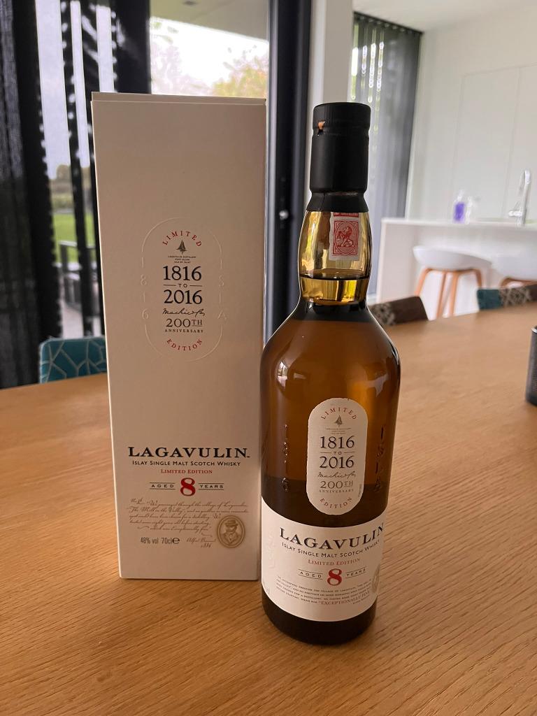 Lagavulin 8 Years Old – 200th Anniversary Limited Edition, Verzamelen, Verzenden, Nieuw, Overige typen, Vol