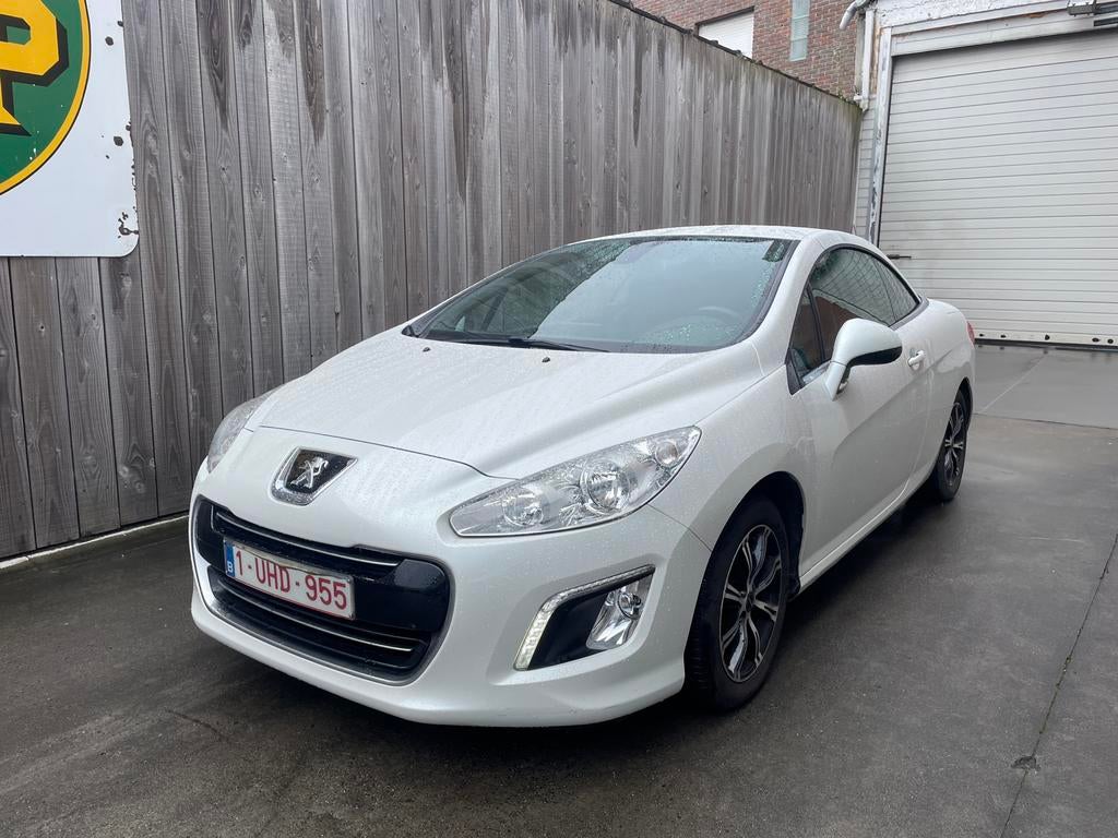 Peugeot 308cc topstaat*cabrio*leder*zetelverwarming*navi*, Auto's, Voorwielaandrijving, Zwart, 4 cilinders, Cabriolet