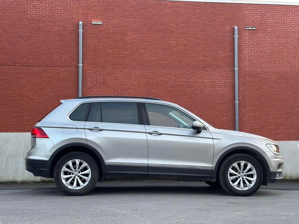 VW Tiguan /Automatique 4 Motion/1.4TSI essence /2018/euro 6d, Autos, Cuir, Argent ou Gris, Achat, Entreprise