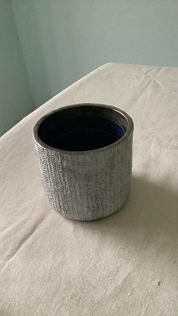 Pot de couleur argent, Enlèvement ou Envoi