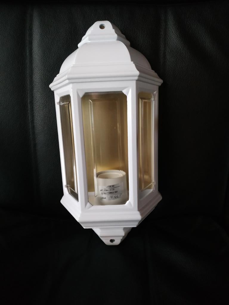 Buitenverlichting sier Nieuw !, Ophalen