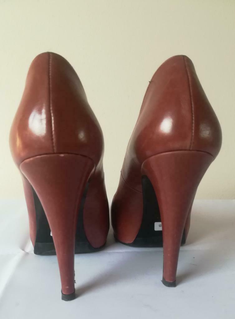 619B* ICONE superbes escarpins tout cuir (40), Escarpins, Brun, Porté, Icone