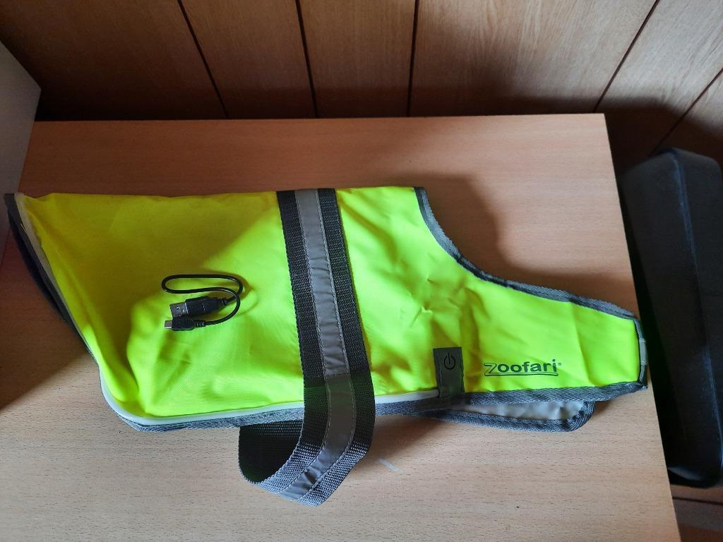 Manteau led chien taille M, Enlèvement ou Envoi, Comme neuf, Manteau pour chien