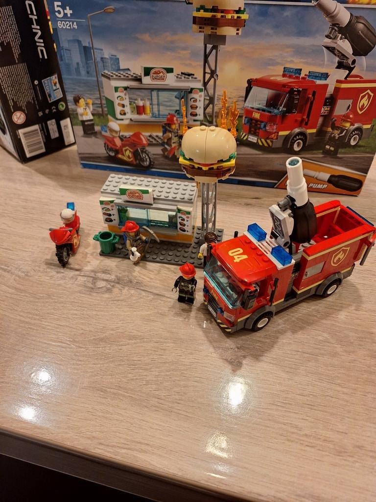 Lego city brand bij hamburgerrestaurant nr. 60214, Ophalen of Verzenden, Zo goed als nieuw, Lego