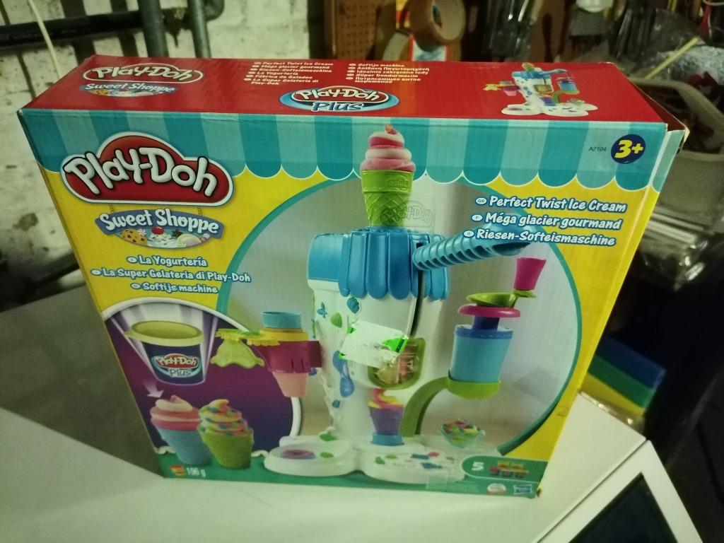 Méga glacier géant de Play-Doh neuf, Enfants & Bébés, Jouets | Autre, Enlèvement, Neuf, Garçon ou Fille