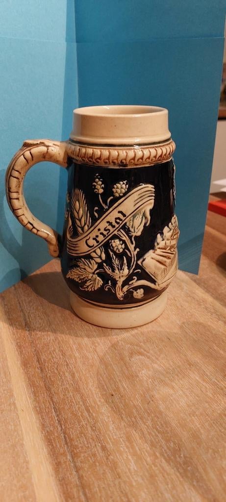De midenste  van de serie van 3 Cristal Alken sierpotten, Verzamelen, Biermerken, Ophalen of Verzenden