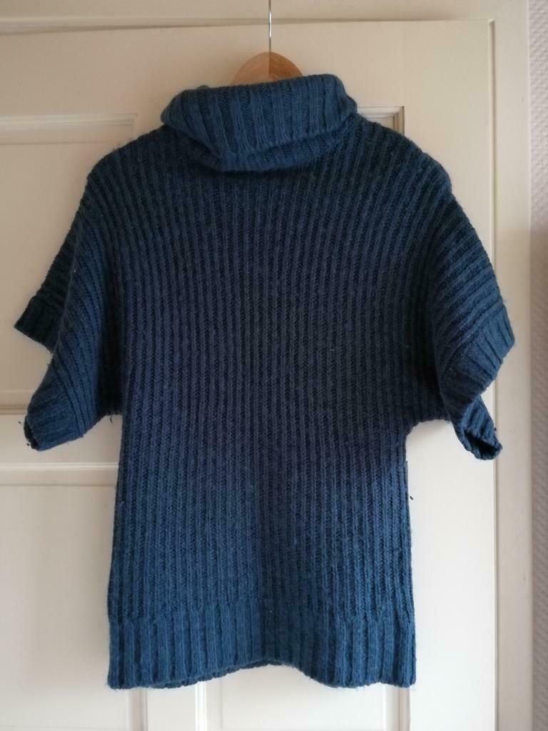Blauwe wollen trui met rolkraag (Small), Enlèvement ou Envoi, Comme neuf, Taille 36 (S), Bleu