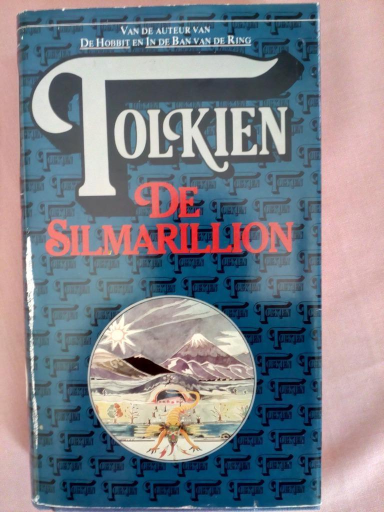 De Silmarilion - J.R.R. Tolkien, Verzamelen, Lord of the Rings, Ophalen of Verzenden, Zo goed als nieuw, Boek of Poster