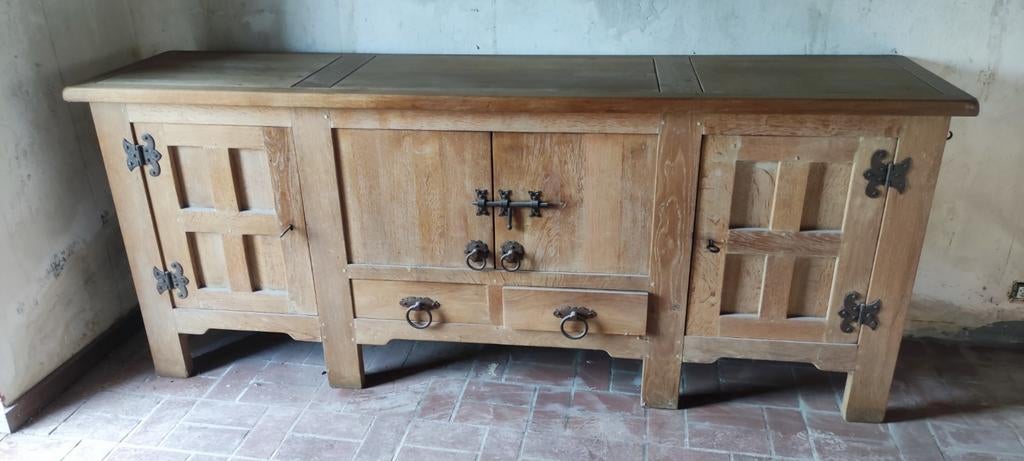 Meuble en chêne, Enlèvement, Chêne