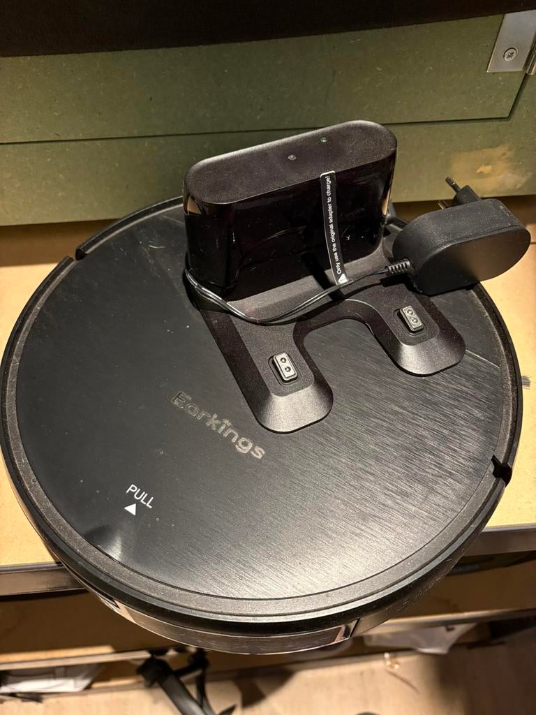 Robot stofzuiger, Enlèvement, Comme neuf, Aspirateur