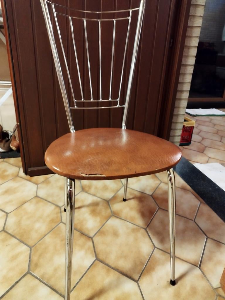 4 chaises vintage, Enlèvement