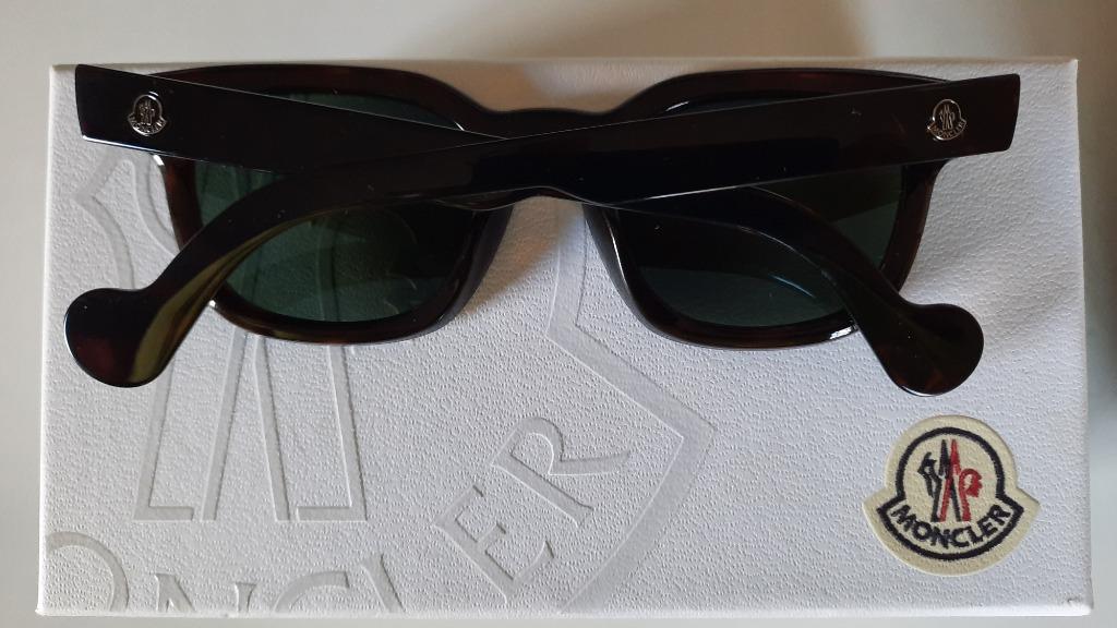 MONCLER zonnebril unisex, Handtassen en Accessoires, Overige merken, Zonnebril, Zwart, Nieuw