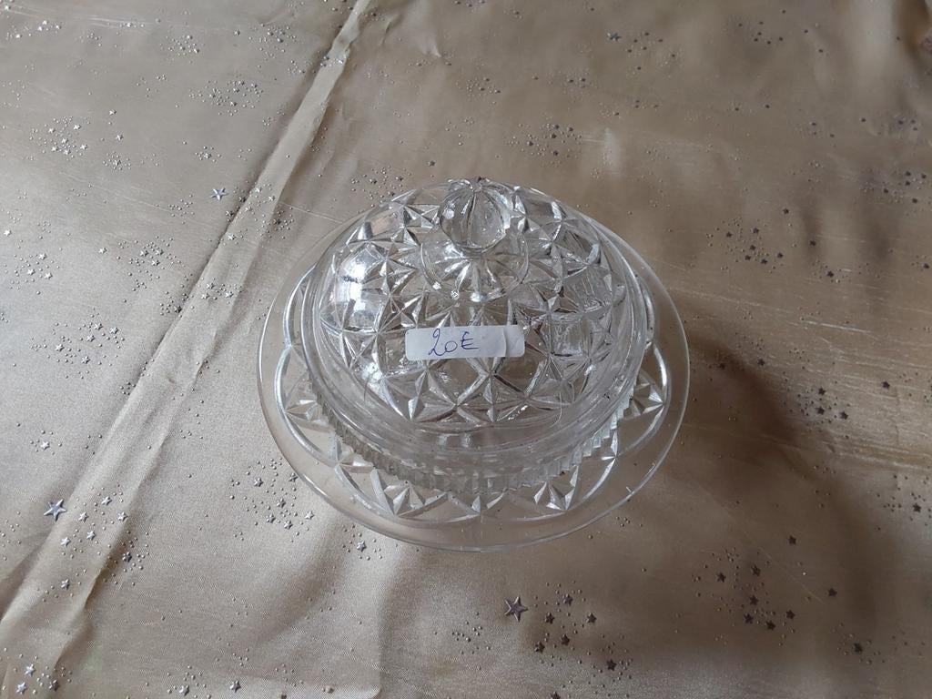 Beurrier en verre ancien, Enlèvement ou Envoi