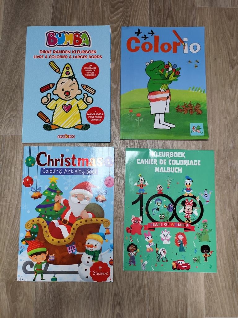 Kleurboeken en waterkleurboeken, Ophalen of Verzenden, Zo goed als nieuw