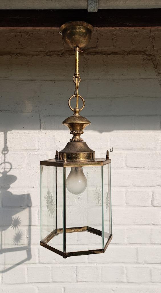 lampe suspendue en laiton et verres gravés, Maison & Meubles, Lampes | Suspensions, Enlèvement, Utilisé, Autres matériaux, 50 à 75 cm