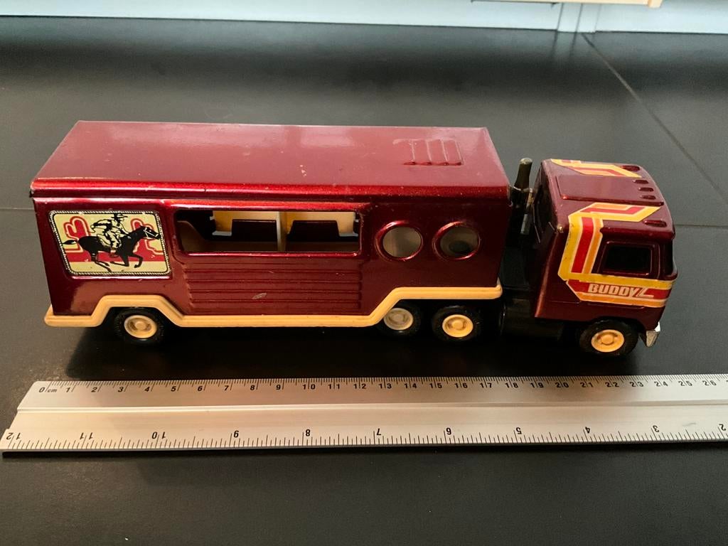 Camion à chevaux, Enlèvement, Utilisé