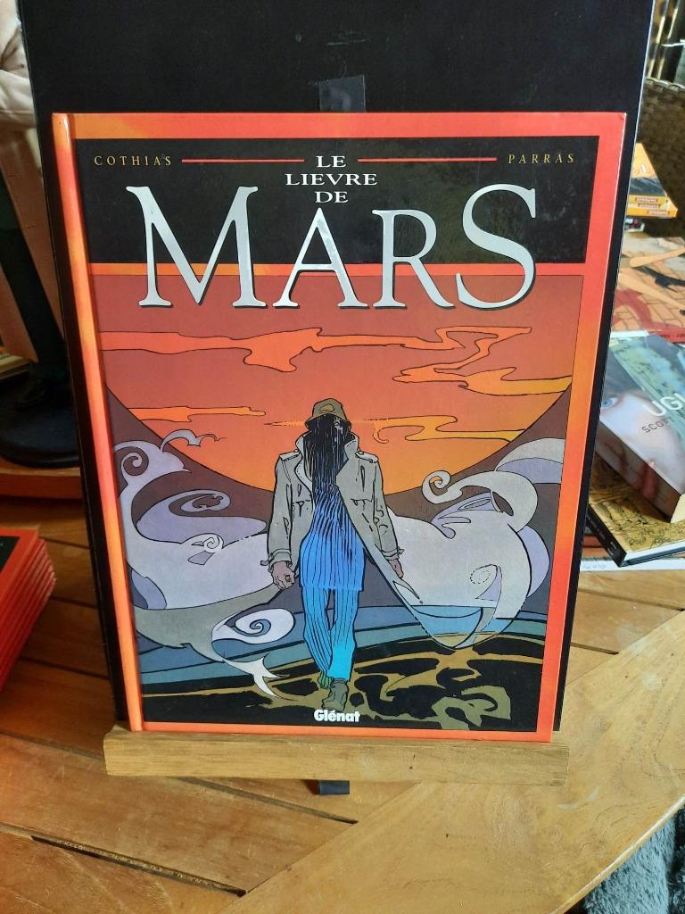 Bd Le lièvre de Mars Tomes 1 à 9, Cothias, Ophalen of Verzenden, Zo goed als nieuw, Meerdere stripboeken