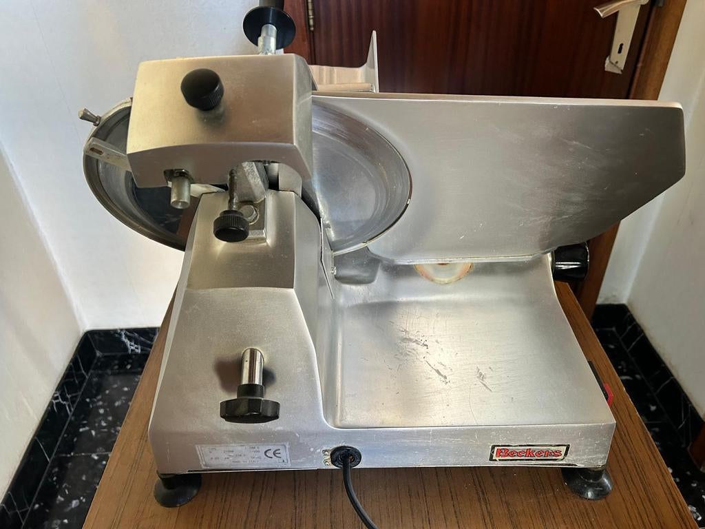 Becker snijmachine voor vlees, Ophalen, Gebruikt