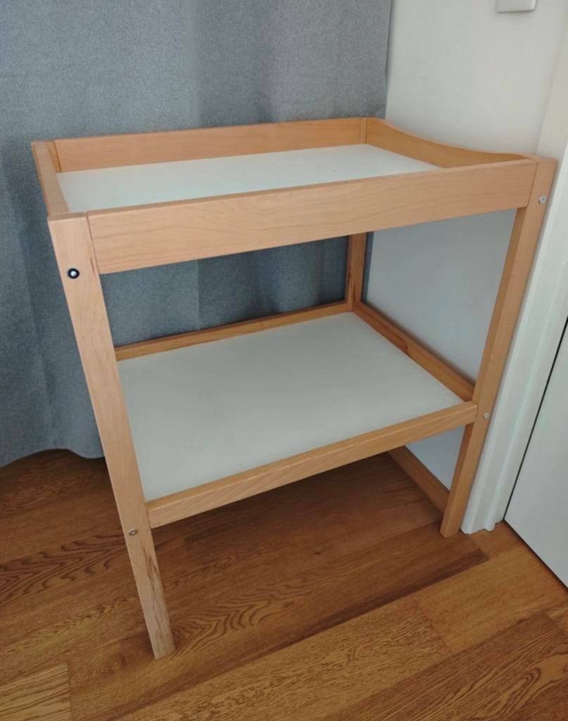 Table à langer, Utilisé, 70 cm ou plus, Moins de 75 cm, Bord surélevé