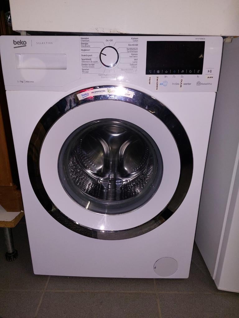 Machine à laver Beko Selective, 1200 à 1600 tours, 6 à 8 kg, 85 à 90 cm, Programme lavage à la main