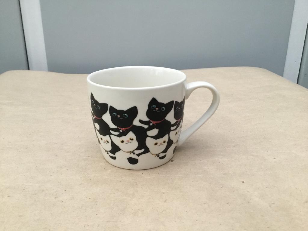 Beker mok in porselein katten merk Sëmk, Ophalen of Verzenden, Zo goed als nieuw, Porselein