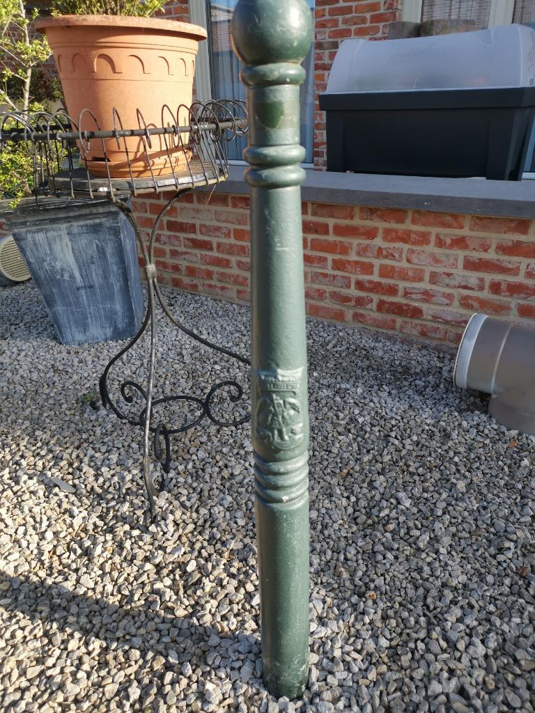 poteau en fonte lourde Bruxelles, Enlèvement, Utilisé, Moins de 180 cm, Poteaux