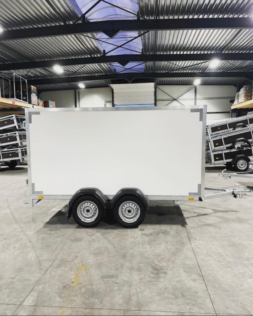 Gesloten aanhangwagen – Nu Gratis optiepakket, Ophalen of Verzenden