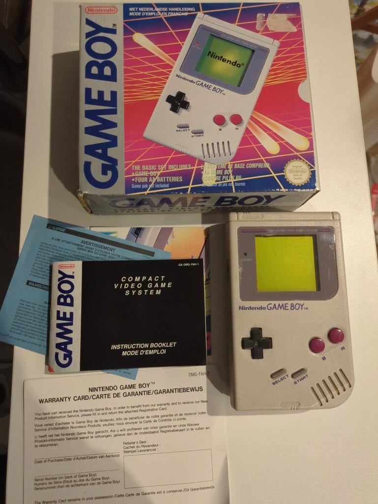 Originele witte Gameboy, werkend, in doos, Ophalen of Verzenden, Zo goed als nieuw, Game Boy Classic