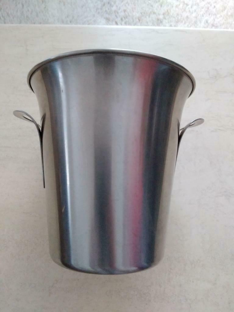 Seau à glaçons   inox   neuf    haut 24cm  large 21cm, Enlèvement, Neuf