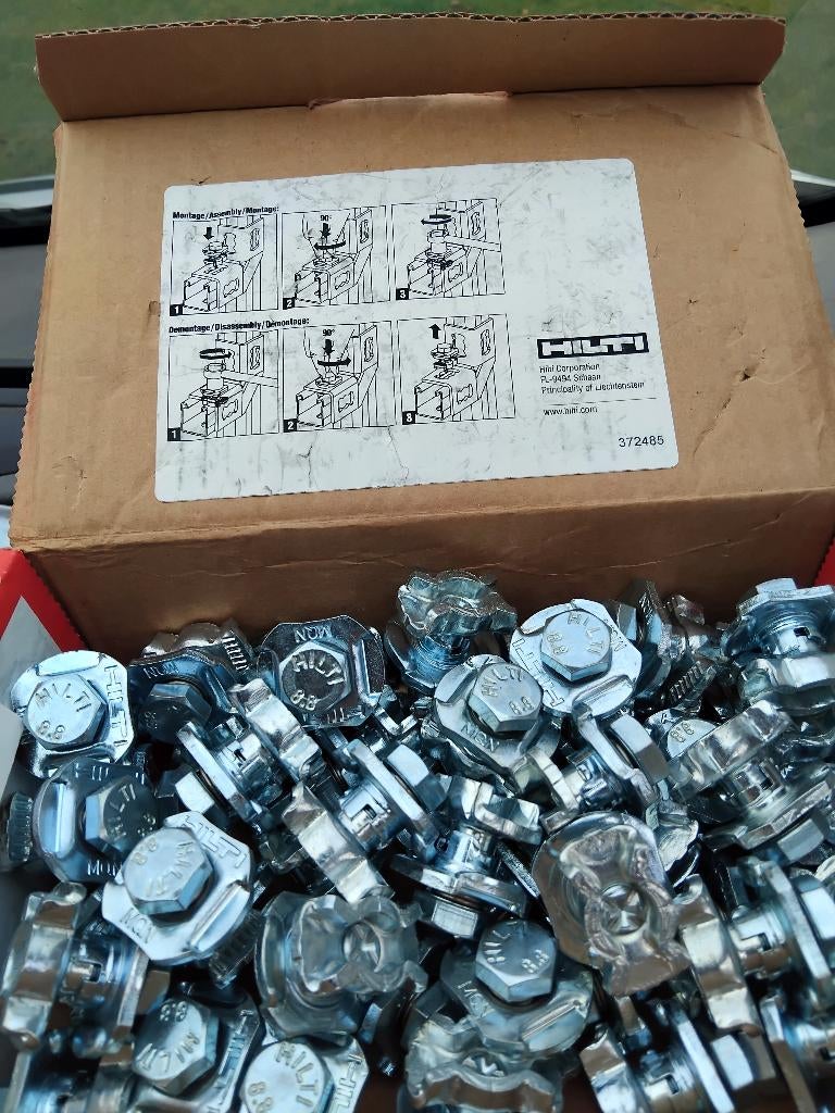 HILTI MQN et MQA M6 Lot NEUF, Doe-het-zelf en Bouw, Overige Doe-Het-Zelf en Bouw, Nieuw, Ophalen
