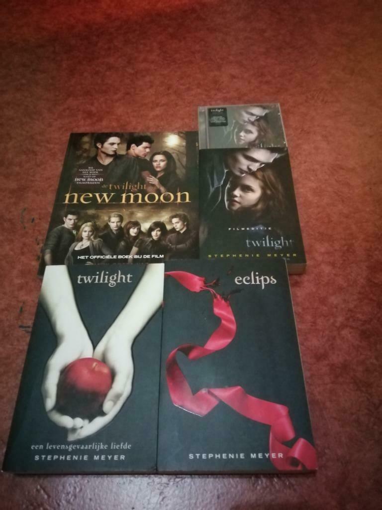 Twilight boeken, Boeken, Ophalen of Verzenden, Gelezen, Stéphanie meyer